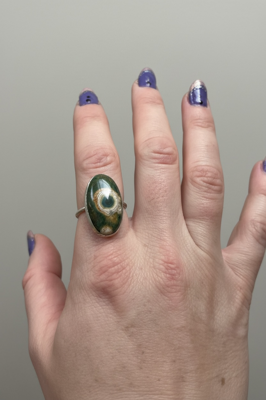 Little World Ring Size 9.25